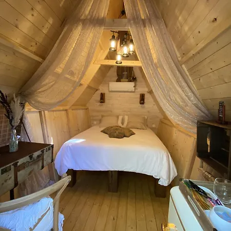 Oda ve Kahvaltı Mas Del Flor 3*