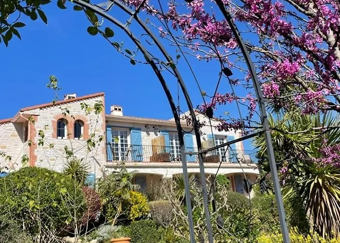 Mas Del Flor Bed and breakfast